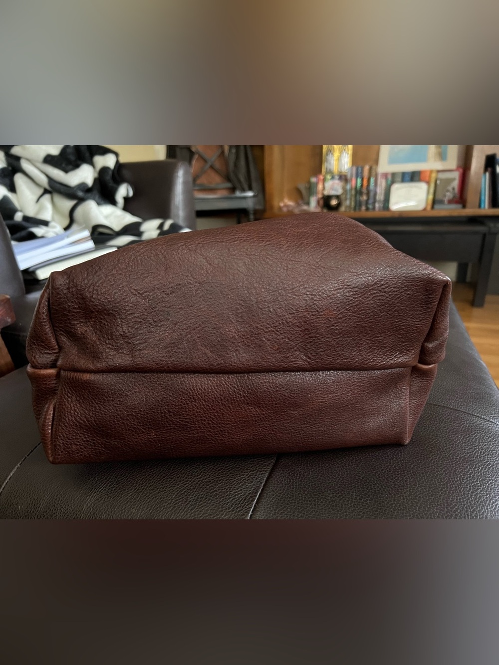 Portland Leather Montana Tote in Cold Brew - Picture 6 of 10